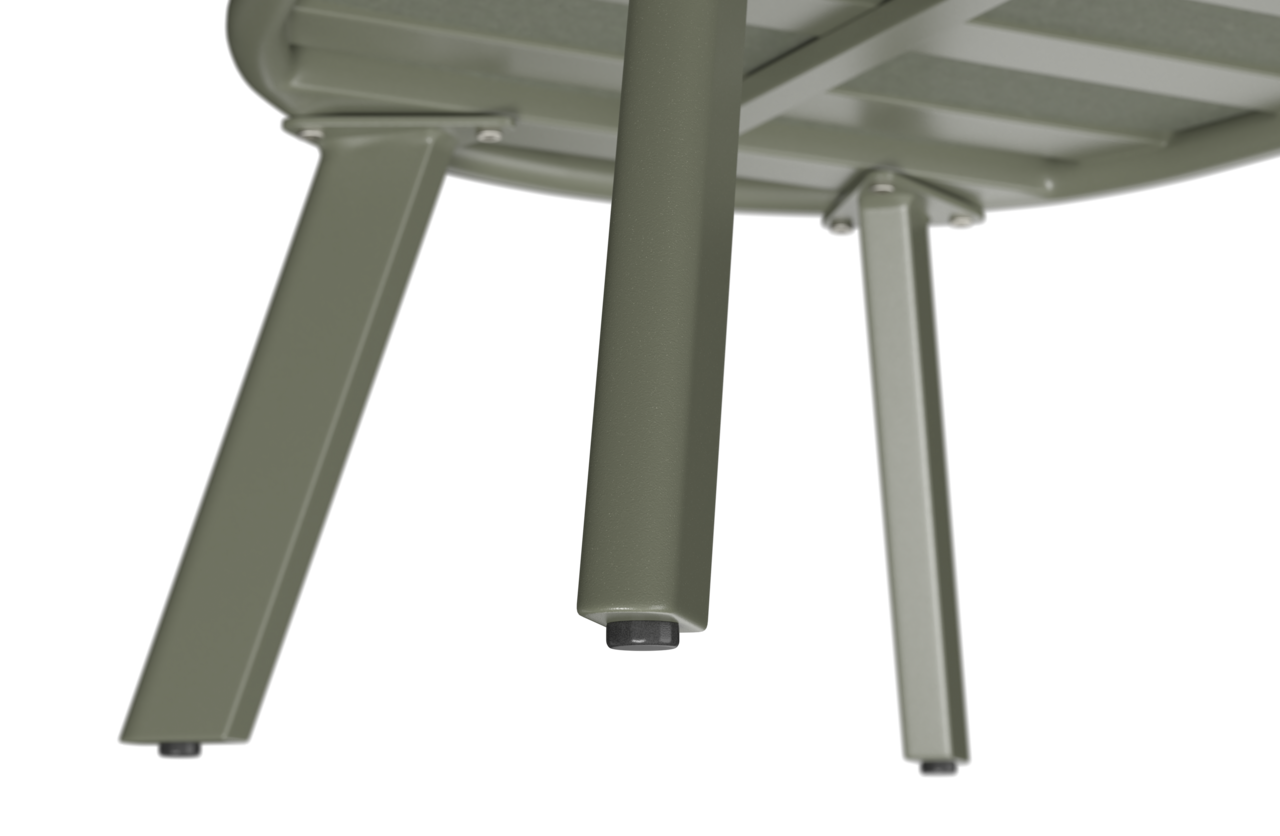 Unteransicht eines Loungesessels mit vier stabilen Metallbeinen in grauer Farbe.