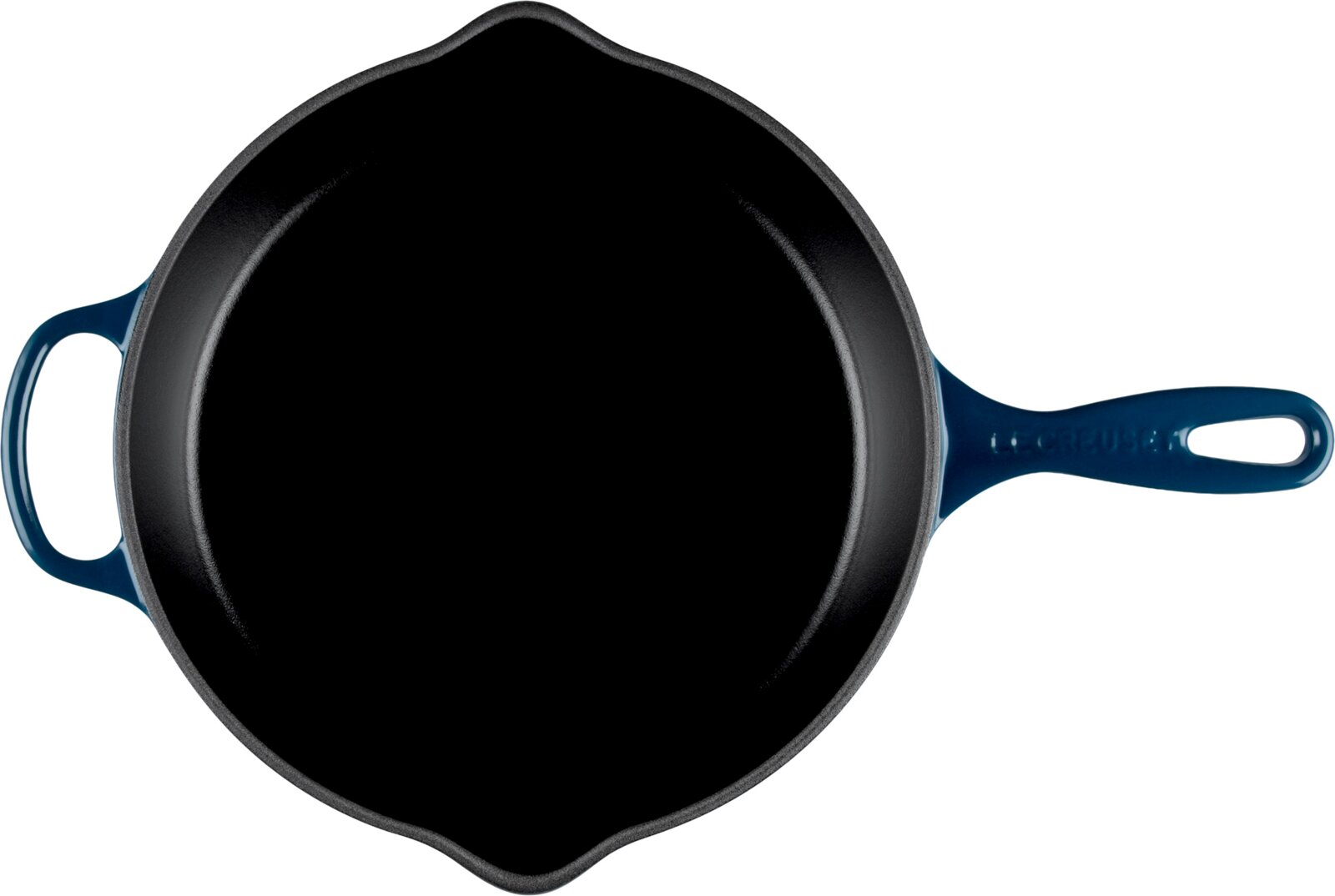 Gietijzeren koekenpan/grillpan met ribbels en twee handgrepen in blauw, bovenaanzicht (top-down) op witte achtergrond