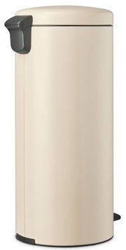 Beiger Treteimer von Brabantia, seitliche Perspektive