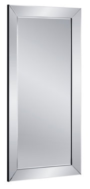 Großer rechteckiger Spiegel mit silbernem Rahmen, perspektivisch von der Seite fotografiert.