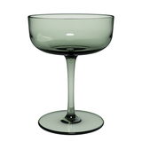Elegante grüne Sekt- und Dessertschale aus Glas, seitliche Ansicht.