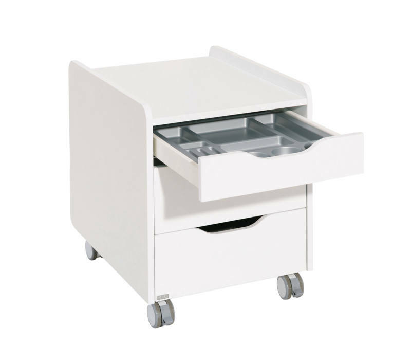 Paidi Rollcontainer 3S JARO Weißer Rollcontainer mit drei Schubladen, auf Rollen, perspektivisch von vorne links gezeigt, obere Schublade geöffnet.
