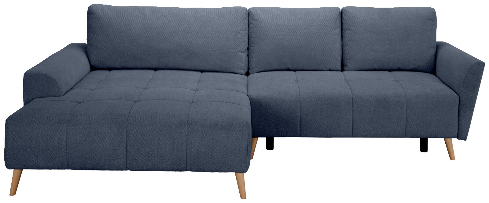 Dunkelblaues Stoff-Ecksofa mit Ottomane links, gepolsterten Armlehnen und Holzfüßen, Frontansicht vor weißem Hintergrund