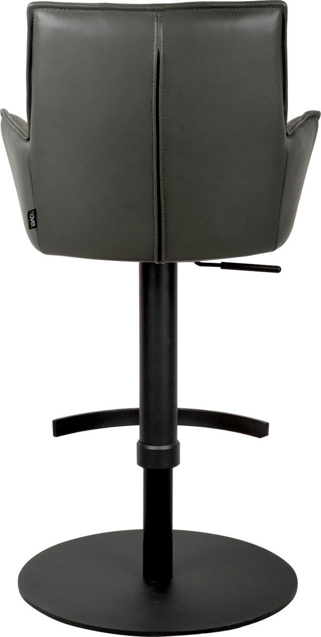 Rückansicht eines grauen, gepolsterten Barstuhls mit Armlehnen, schwarzer Mittelsäule und rundem Standfuß, mit seitlichem Höhenverstellhebel