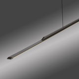 Moderne Pendelleuchte PURE Surface in seitlicher Perspektive, schlankes und minimalistisches Design mit schwarzem Finish.