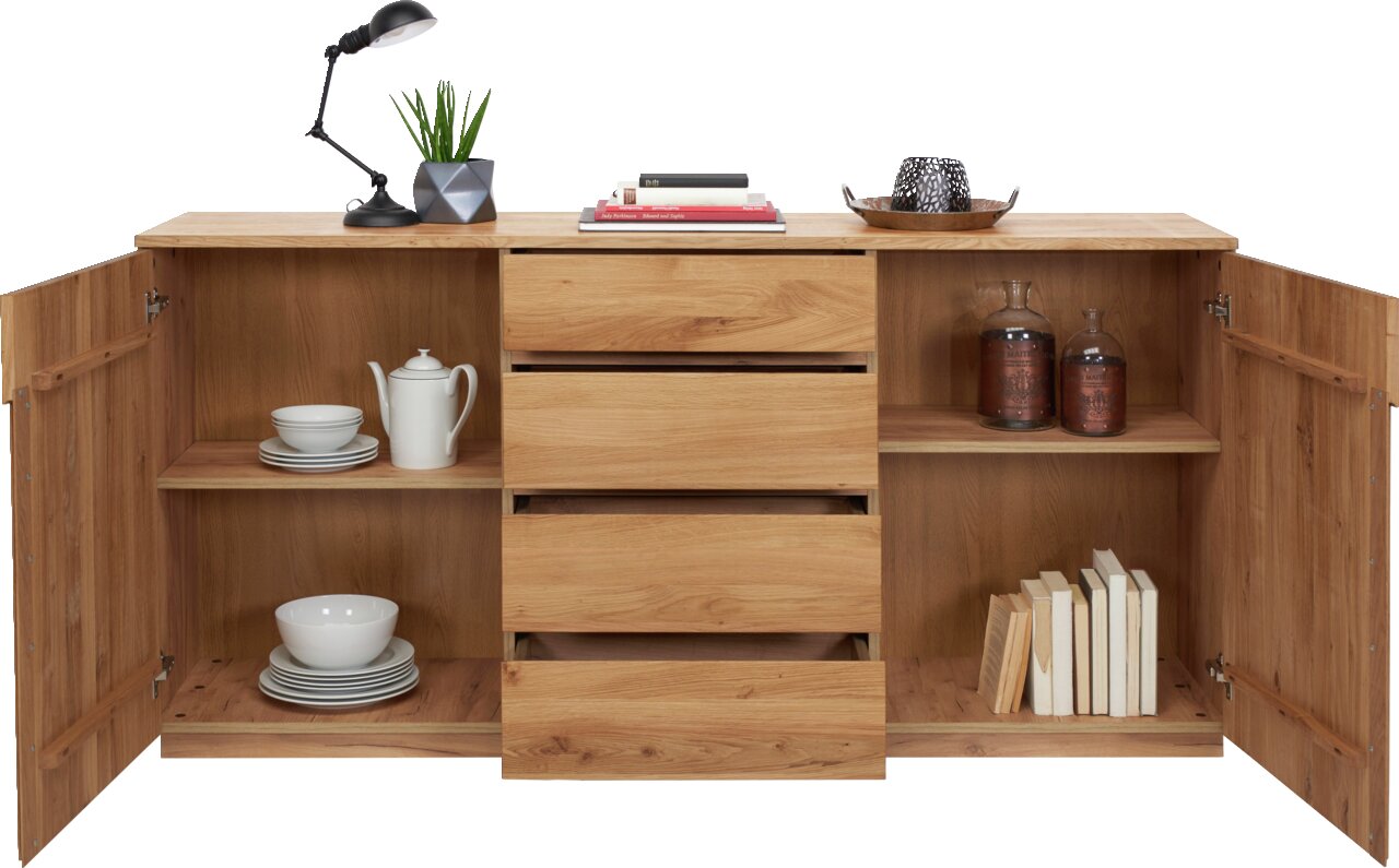 Houten dressoir met open deuren, met planken waarop serviesgoed, boeken en decoraties staan, vooraanzicht
