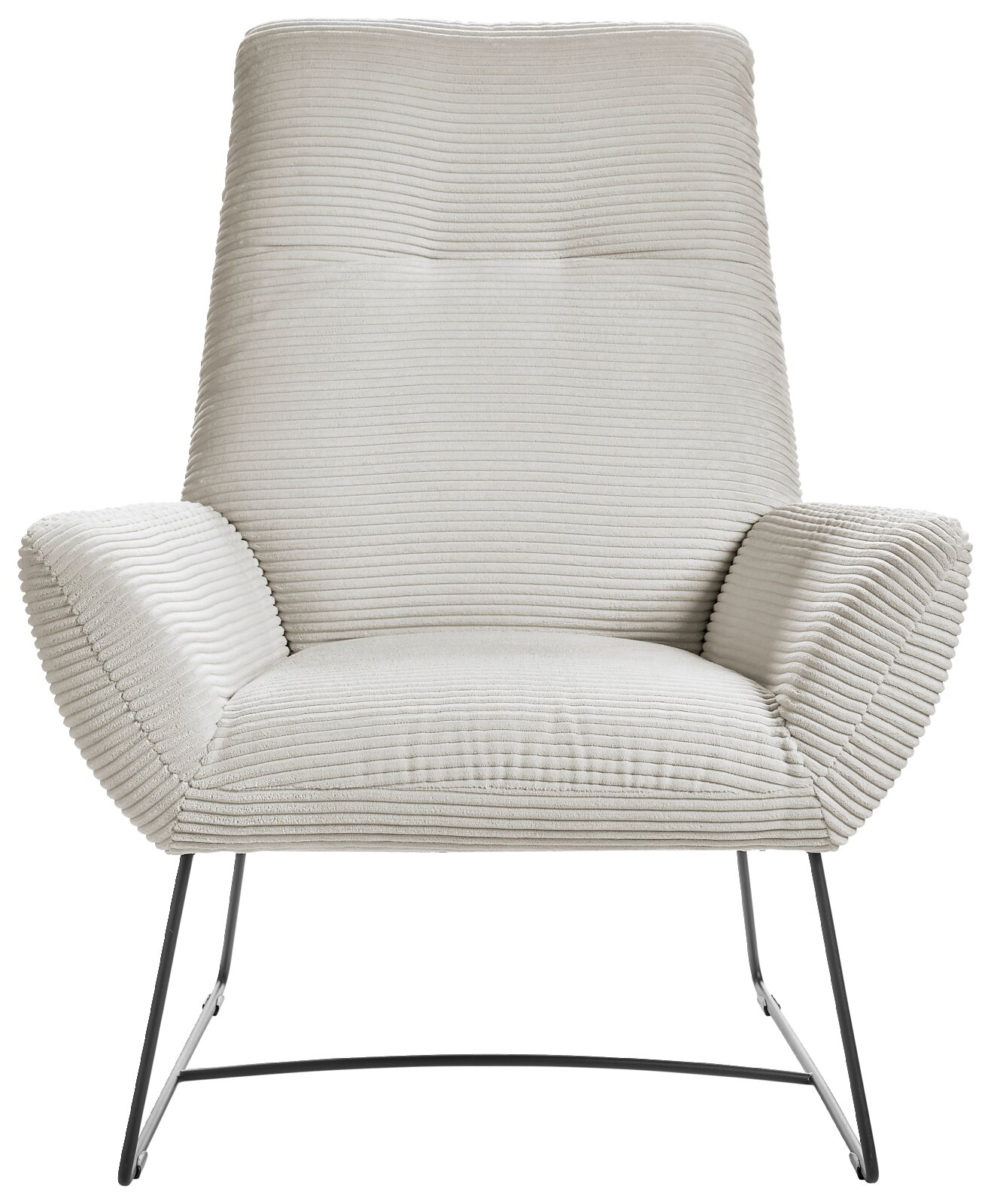 Moderne fauteuil met geribbelde stoffen bekleding in lichtbeige, gefotografeerd van voren, met slanke metalen poten.