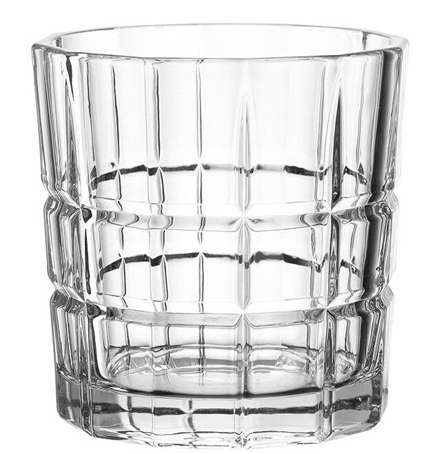 Klares Whiskyglas SPIRITII 360 ml mit facettiertem Design, frontal fotografiert.