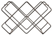 Modern metalen wijnrek met een geometrisch ontwerp, vooraanzicht