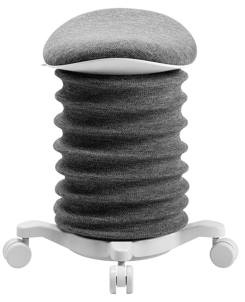 Grijze actieve stoel met golvend ontwerp en wieltjes, vooraanzicht
