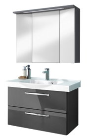 Moderner Badblock mit Spiegelschrank und Waschbecken, Frontansicht