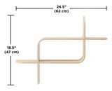 Modernes Wandregal aus hellem Holz mit geschwungenem Design, seitliche Perspektive.