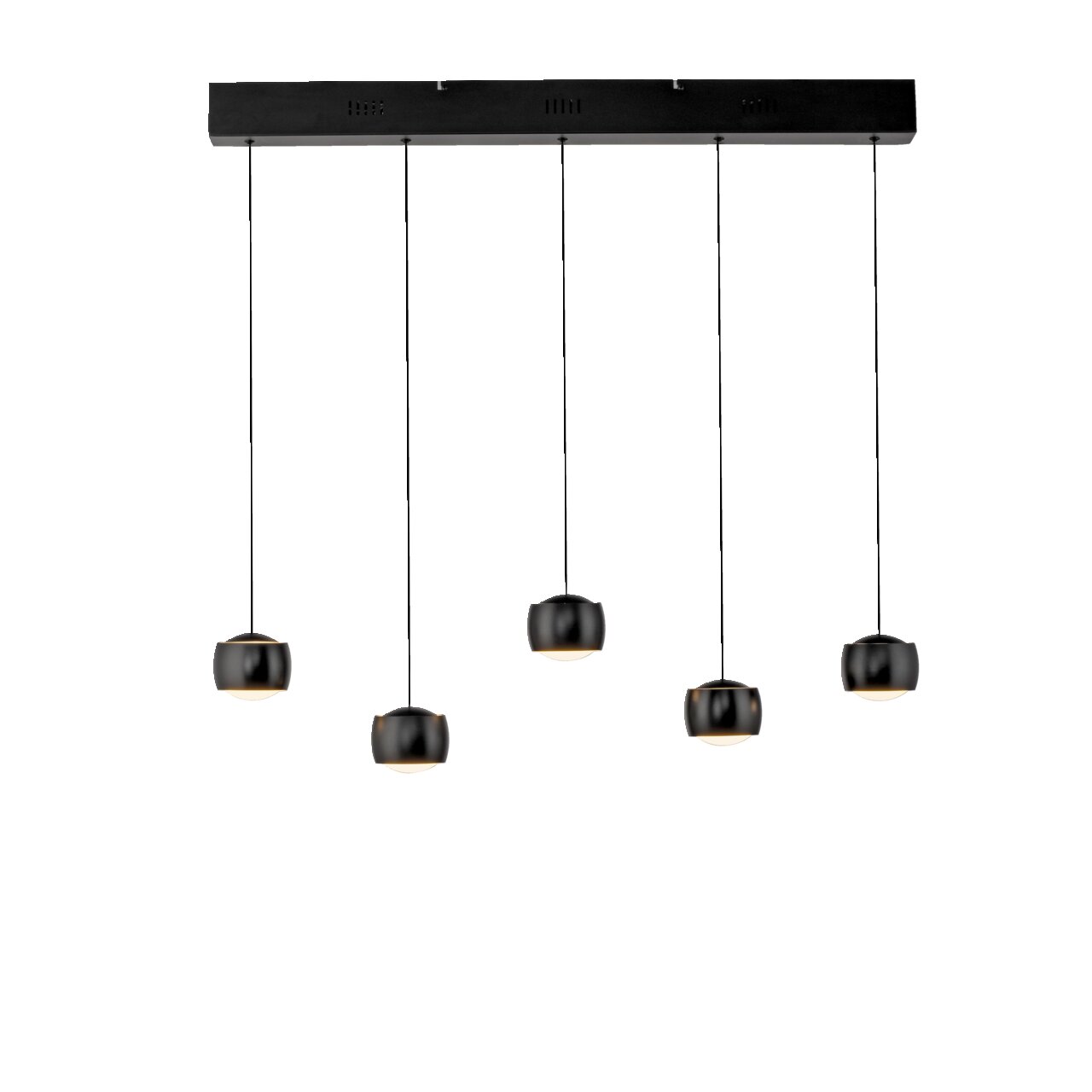 Moderne Pendelleuchte mit fünf schwarzen, kugelförmigen Lampenschirmen, die an dünnen Kabeln von einer rechteckigen Deckenhalterung hängen. Seitenansicht.