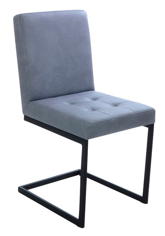 Moderner Freischwinger-Stuhl mit grauem Polster und schwarzem Metallgestell, seitliche Perspektive