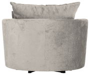 Rückansicht eines grauen Sessels mit weichem Stoffbezug und Kissen.