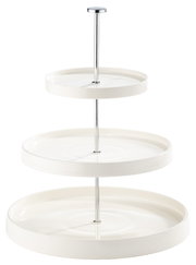 Dreistöckige Etagere aus weißem Porzellan mit Metallstange, seitliche Perspektive