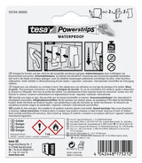 Rückseite der Verpackung von tesa Powerstrips Waterproof, zeigt Anweisungen zur Anwendung und Sicherheitsinformationen. Perspektive von hinten.