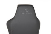 Rückansicht eines Gaming-Stuhls mit dem Logo 'HIVAR' auf der Rückenlehne