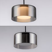 Moderne Pendelleuchte RIKA von Paul Neuhaus mit rauchgrauem Glasschirm, seitliche Perspektive