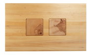 Vogelperspectief op een salontafel van licht hout met twee vierkante inlegstukken van donkerder hout.