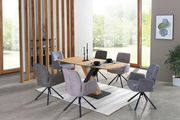Esszimmer mit modernem Holztisch und sechs grauen Sesseln auf schwarzem Metallgestell, seitliche Perspektive.