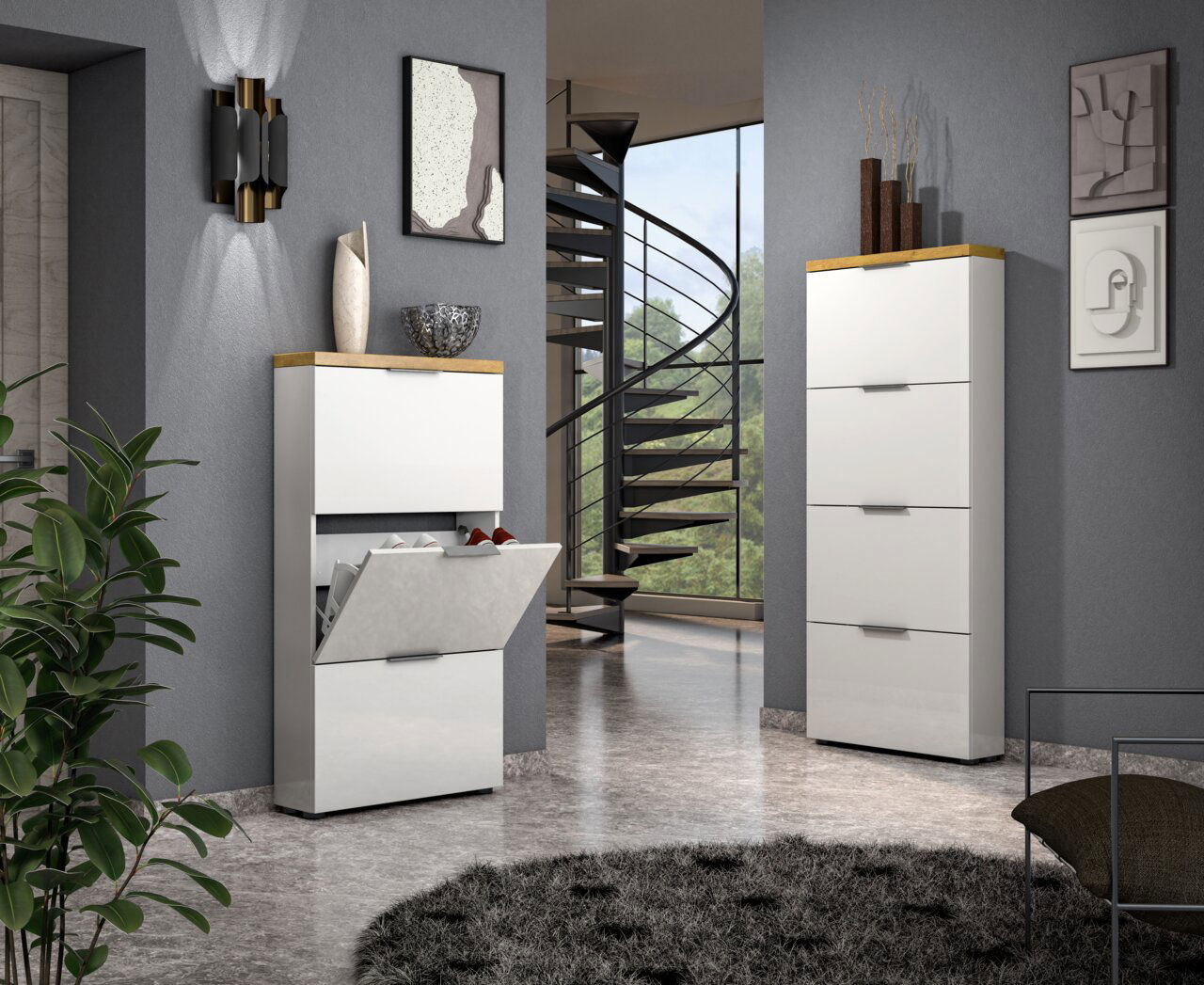 Moderner Schuhschrank in Weiß mit Holzdetails, geöffnet, in einem stilvollen Raum mit Treppe im Hintergrund, seitliche Perspektive.