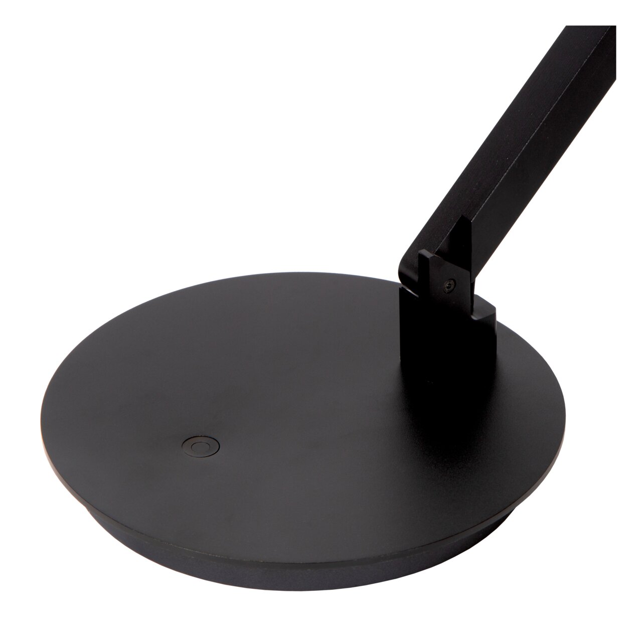 Nahaufnahme der Basis einer schwarzen Tisch- oder Schreibtischleuchte mit modernem Design, von oben betrachtet.