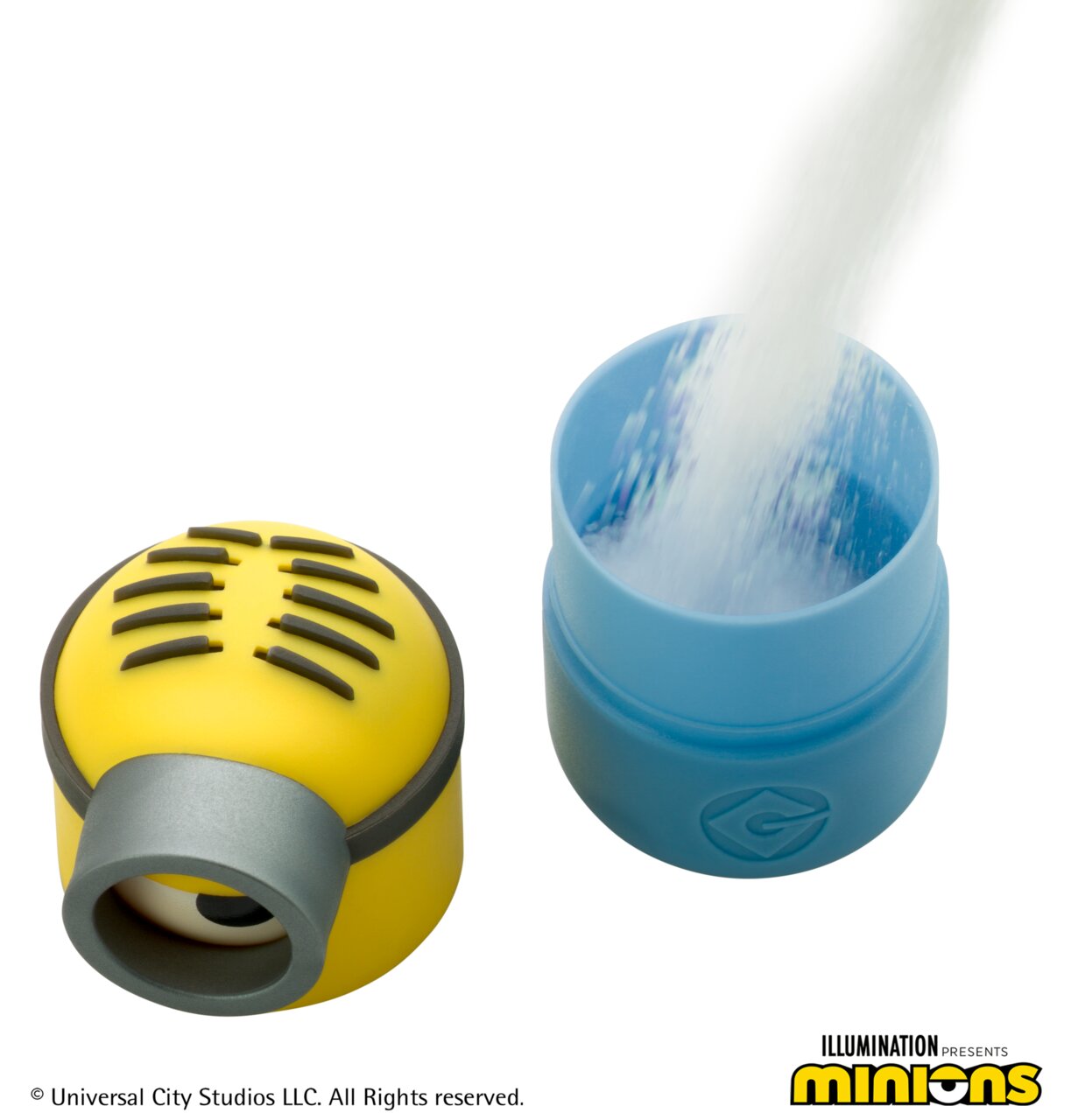 Zoutstrooier-set in Minions-design, bestaande uit een gele en een blauwe strooier, gefotografeerd vanuit vogelperspectief.