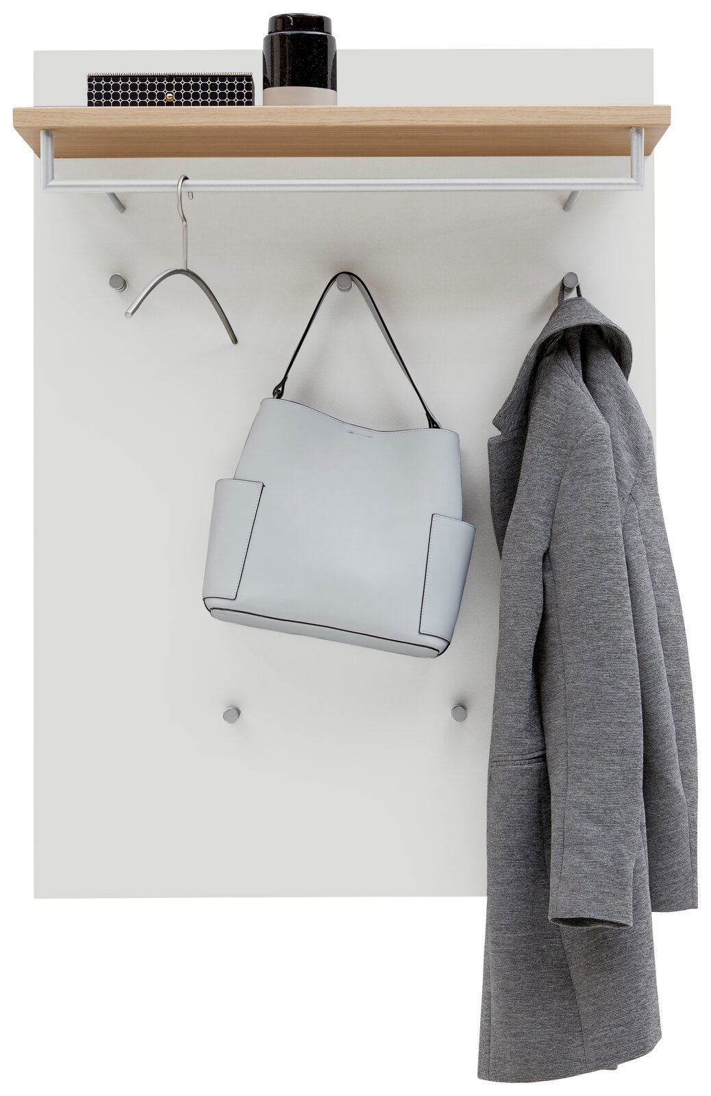 Frontale Ansicht eines Garderoben-Sets mit einer Holzablage, Kleiderhaken, einer grauen Tasche und einem grauen Mantel.