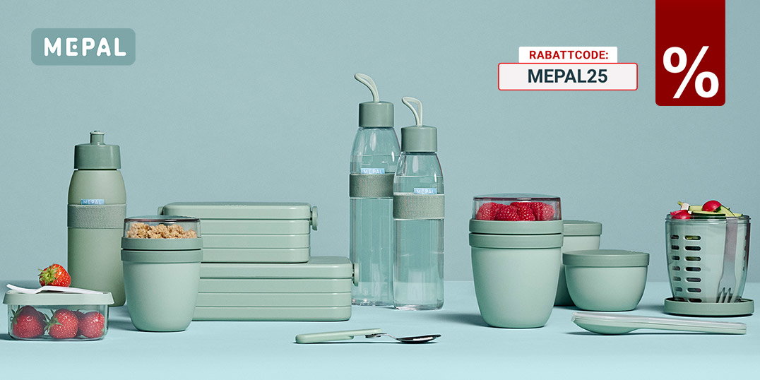 Mepal Lunchboxen, Trinkflaschen und Behälter in Mintgrün mit frischen Snacks.