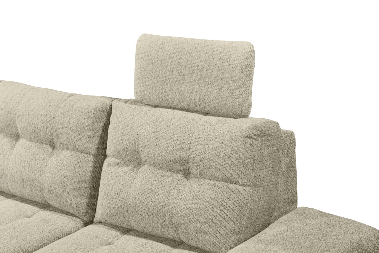 Nahaufnahme einer beigen, gepolsterten Sofaecke mit verstellbarer Kopfstütze, seitliche Perspektive.