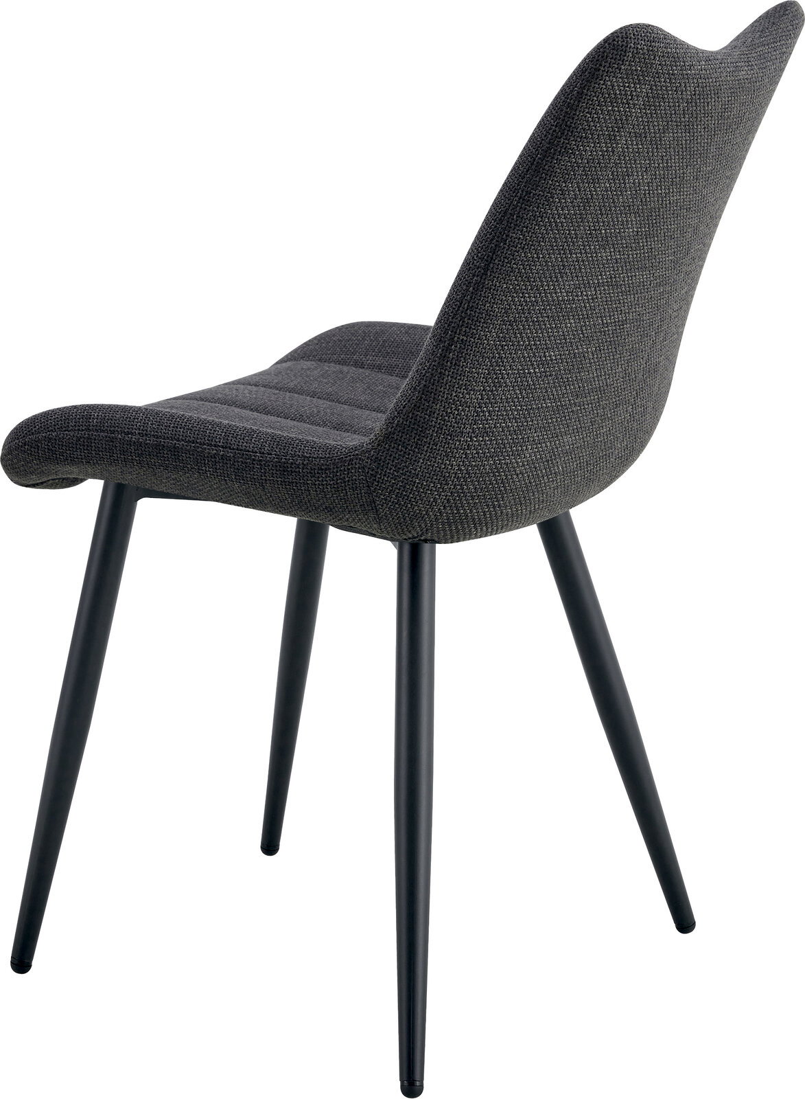 Dunkelgrauer, gepolsterter Polsterstuhl mit Stoffbezug und vier schwarzen, schräg stehenden Beinen, seitliche Ansicht in leichter Rückansicht vor weißem Hintergrund