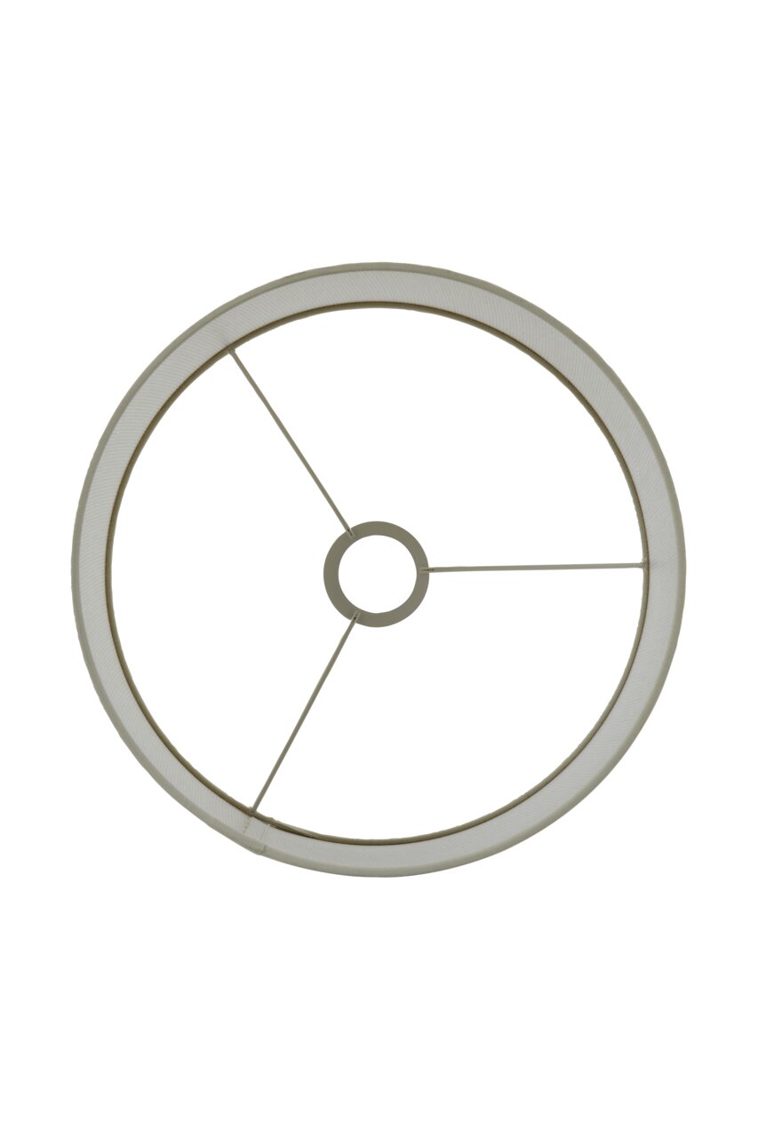 Draufsicht auf einen runden Lampenschirmrahmen mit drei Streben und zentraler Halterung.