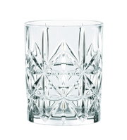 Kristallglas mit facettiertem Design, frontal fotografiert