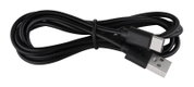 Schwarzes USB-Kabel mit USB-A und USB-C Anschlüssen, von oben fotografiert