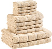 Beige Frottierset aus mehreren Handtüchern, gestapelt in einer seitlichen Perspektive.