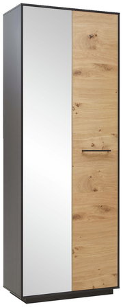 Moderner Dielenschrank mit einer Spiegeltür und einer Holztür in Eichenoptik, seitliche Perspektive