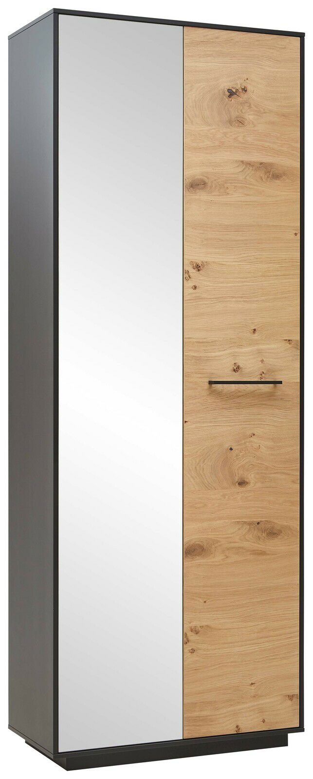 Moderner Dielenschrank mit einer Spiegeltür und einer Holztür in Eichenoptik, seitliche Perspektive