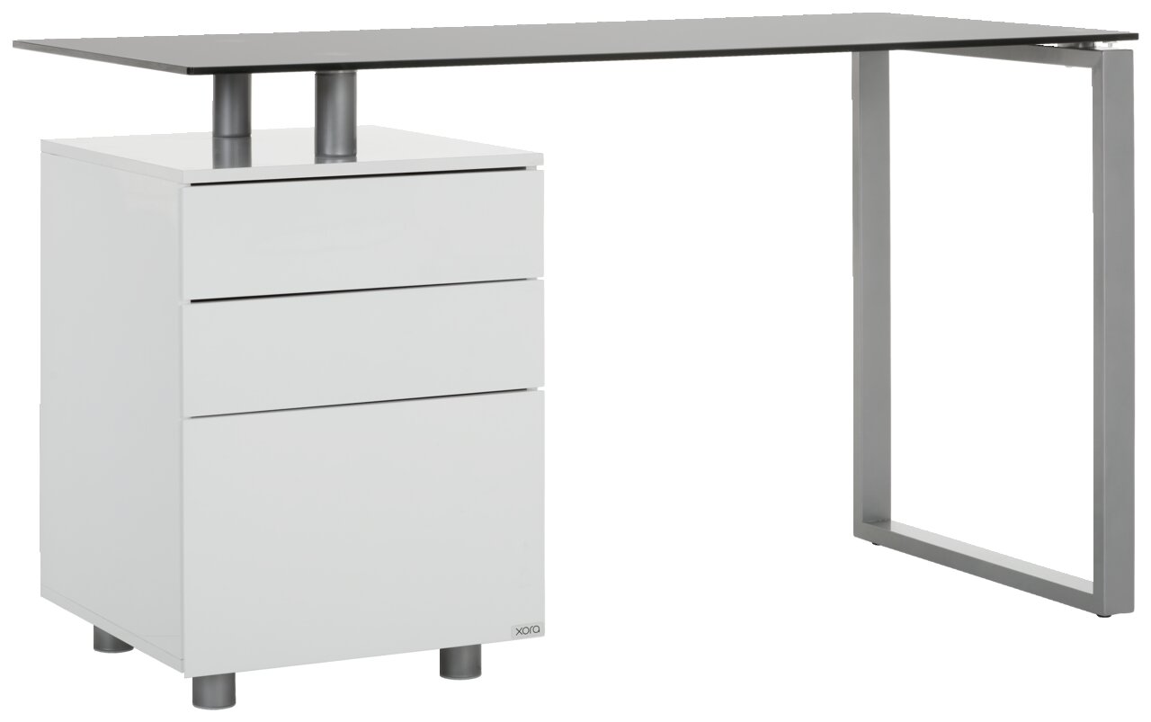 Moderner Schreibtisch mit weißem Korpus und drei Schubladen, seitliche Perspektive