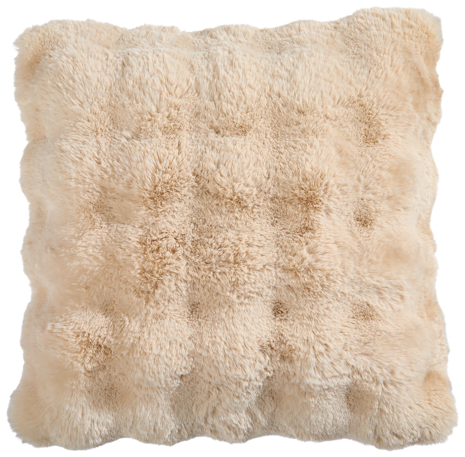 Close-up van een beige kussenhoes van bont, vierkante vorm, zachte textuur
