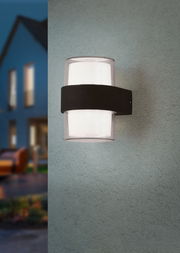 Moderne Wandleuchte Molina mit schwarzem Band, seitliche Perspektive