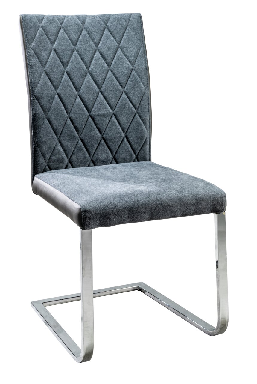 Moderne schommelstoel met grijze, doorgestikte stoffen bekleding en een verchroomd metalen frame, zijaanzicht
