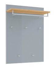 Graue Wandgarderobe mit Holzablage und weißen Metallhalterungen, fünf Haken auf der Front, freigestellt vor weißem Hintergrund, Ansicht schräg von vorn