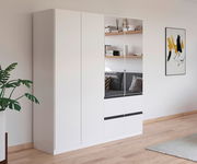 Moderner 4-türiger Drehtürenschrank in Weiß mit Spiegeln, seitliche Perspektive