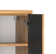 Detailansicht eines Midischranks mit geöffneter Tür, Holzoptik und schwarzer Front