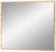 Moderner quadratischer Spiegel mit Holzrahmen, leicht schräg von vorne betrachtet.