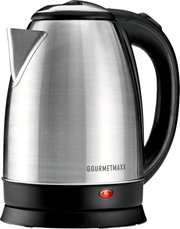 Gourmetmaxx elektrische waterkoker van geborsteld roestvrij staal met zwarte handgreep, deksel en voet, vanuit vooraanzicht licht van opzij weergegeven