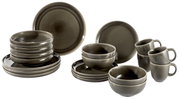 Perspektive auf ein 20-teiliges Geschirrset in Pewter-Farbe, bestehend aus Tellern, Schalen und Tassen.