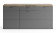 Frontale Ansicht eines modernen Sideboards in Dunkelgrau mit Holzoberfläche, drei Schubladen und drei Türen.