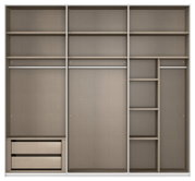 Frontale Ansicht eines Schwebetürenschranks mit mehreren Regalfächern, Kleiderstangen und Schubladen in einem modernen Design.